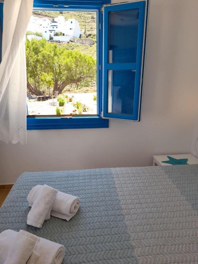 Το Κυμα . Apartment Livadi  Exterior photo